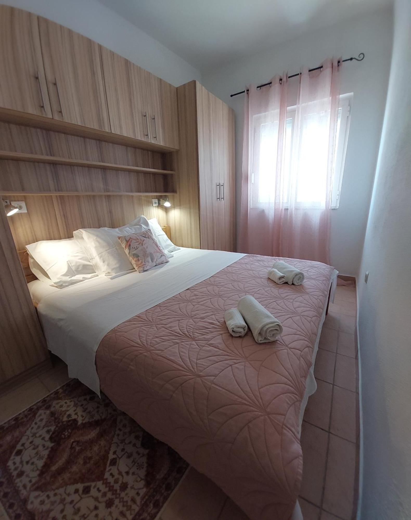 Apartman Lucija Seline Exterior photo